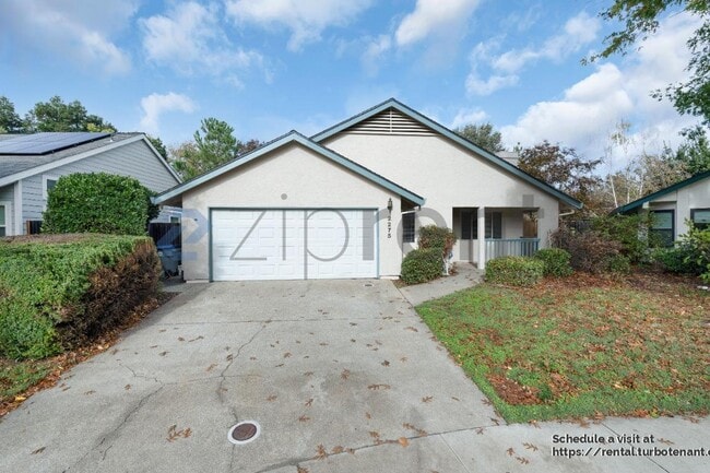 Building Photo - 2275 La Mesa Ct