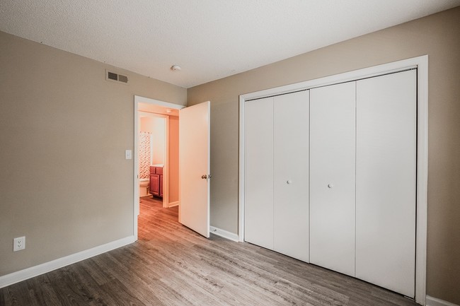 Cedarbrook Apartments