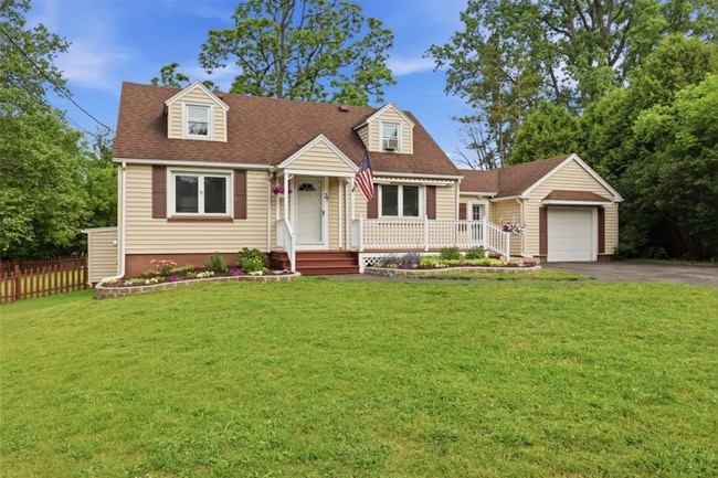 Photo - 27 Pleasant View Dr