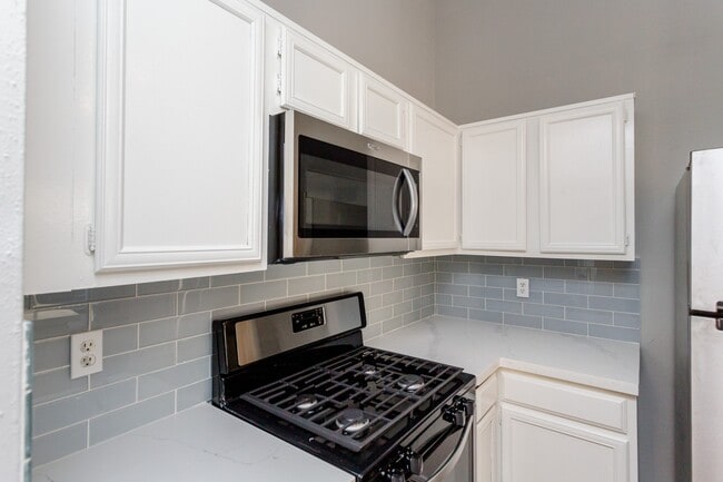 Photo - 5115 Beaver Hollow Dr