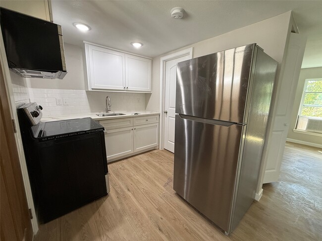 Photo - 6708 Avenue I Unit 3