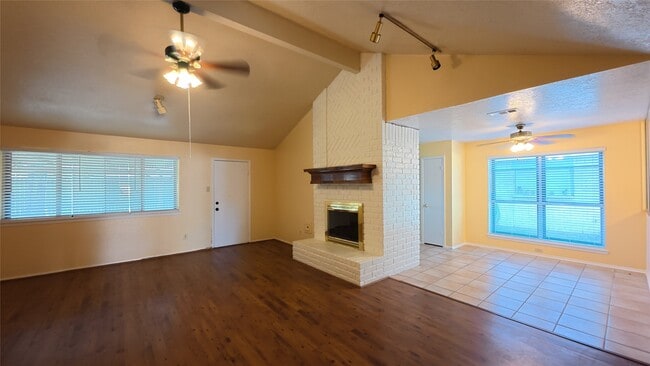 Photo - 2410 Goldspring Ln