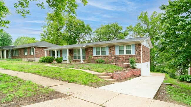 Building Photo - 1226 Wissmann Dr