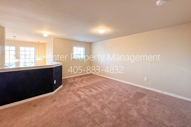 Photo - Stunning 5BD, 2 1/2 BTH Home Seconds away from John Kilpatrick Turnpike in YUKON!