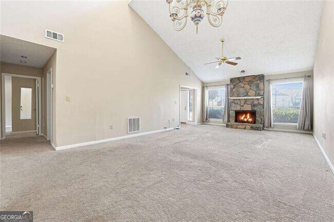 Photo - 813 Serramonte Dr