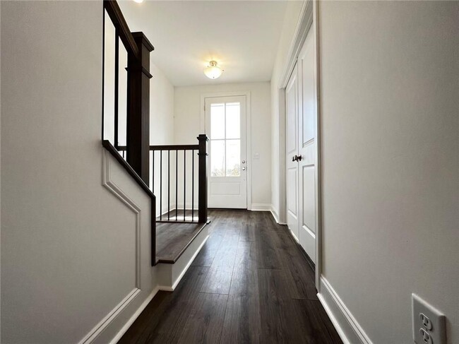 Photo - 235 Sims Park Pl.