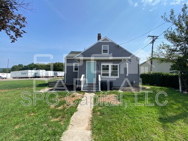 Building Photo - 101 Fame Ave