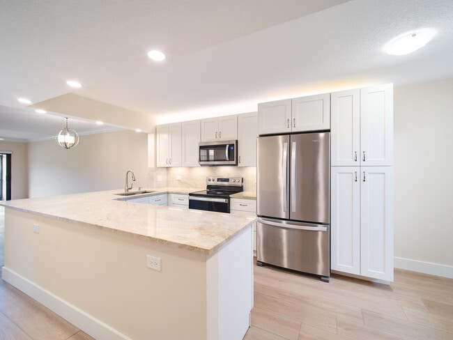 Photo - 1101 Pinecrest Cir Unit E