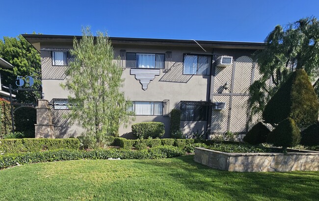 Building Photo - 59 Esperanza Ave