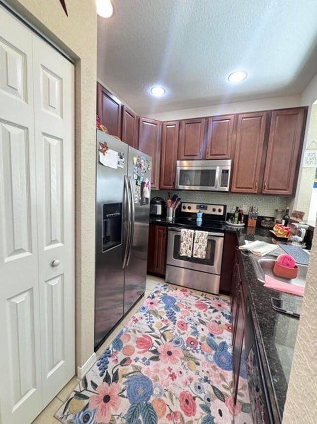 Building Photo - 169 Monterey Bay Dr