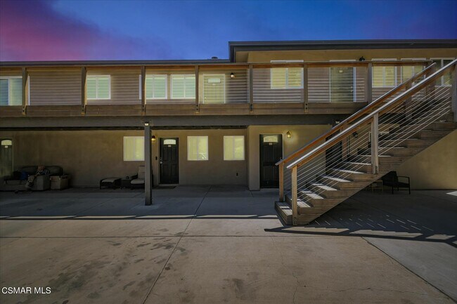 Photo - 1700 Tapo St