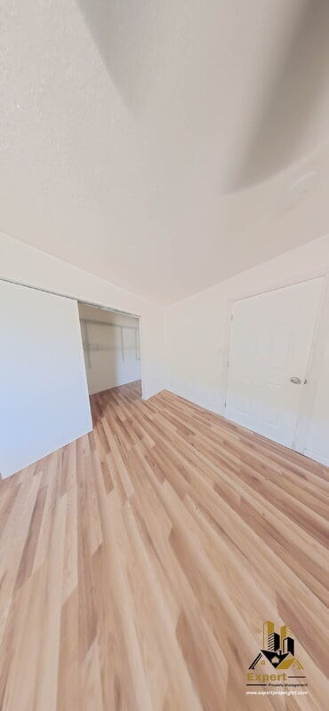 Photo - 2389 Empress St