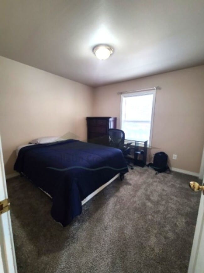 Photo - 3 Bedroom 2 Bathroom Home