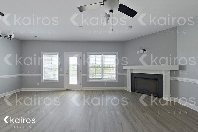 Photo - 3716 Oak Leaf Wy