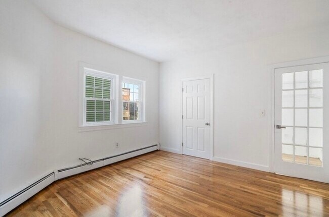 Photo - 101 Rutherford Ave Unit 101 Rutherford Ave 2