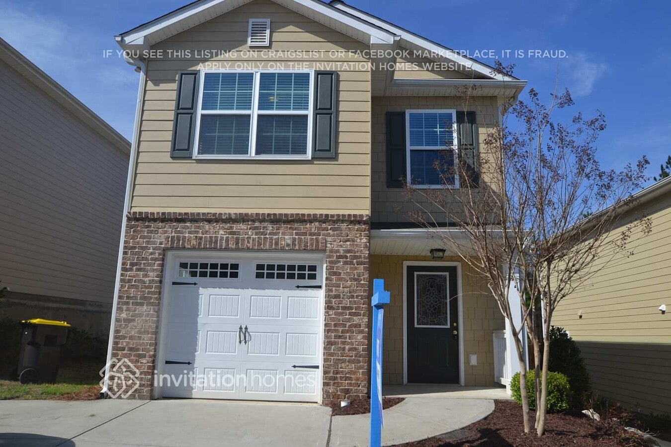 Photo - 112 Village Pkwy