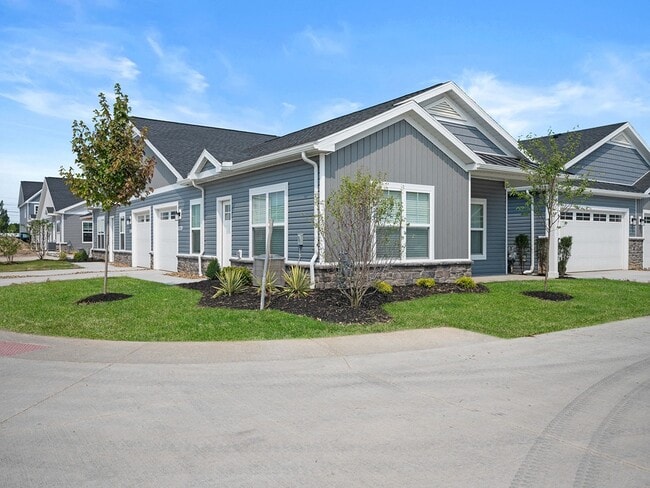 The Villas at Maplewood
