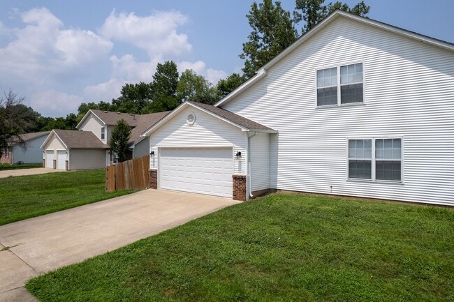 Photo - 5013-5015 Carrie Ridge Dr. Unit 5015 Carrie Ridge Dr.