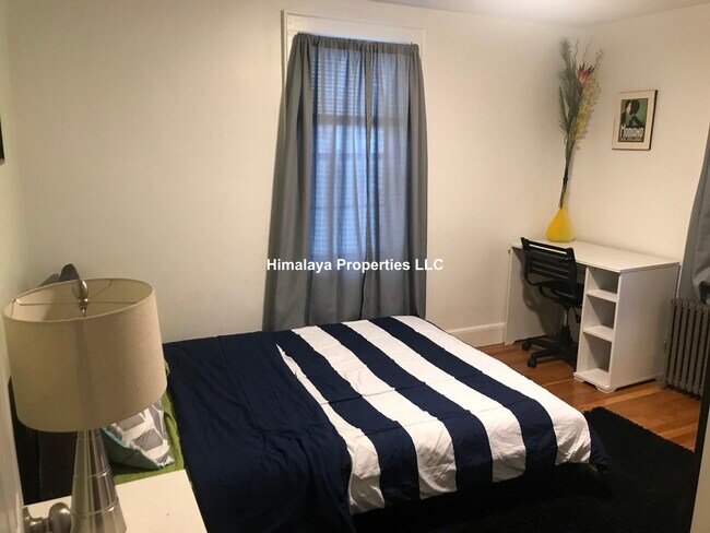 Photo - 136 Burget Ave