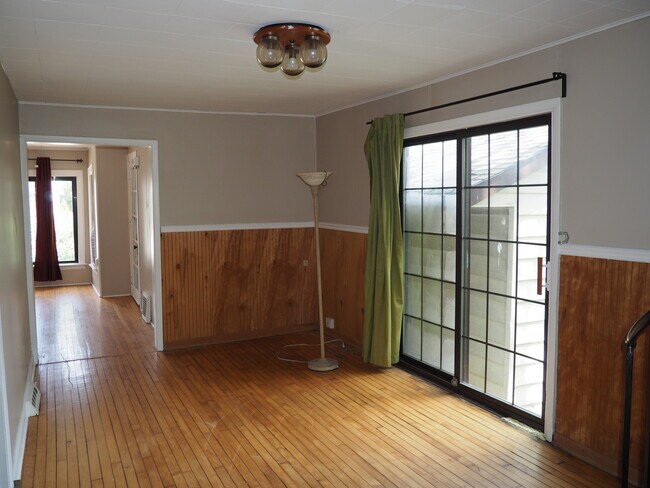Photo - 9931 143rd Pl