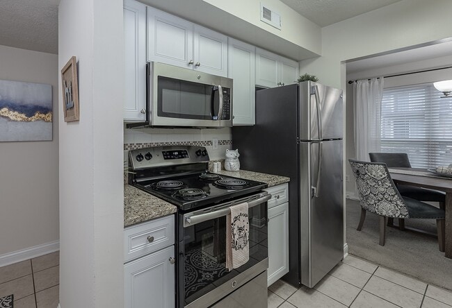 Photo - Harpers Point Apartments*