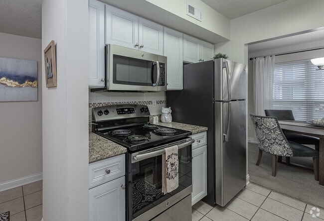 Building Photo - Harpers Point Apartments*