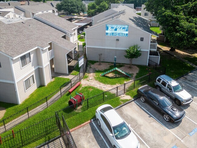 Photo - 15100 Golden Eagle Dr