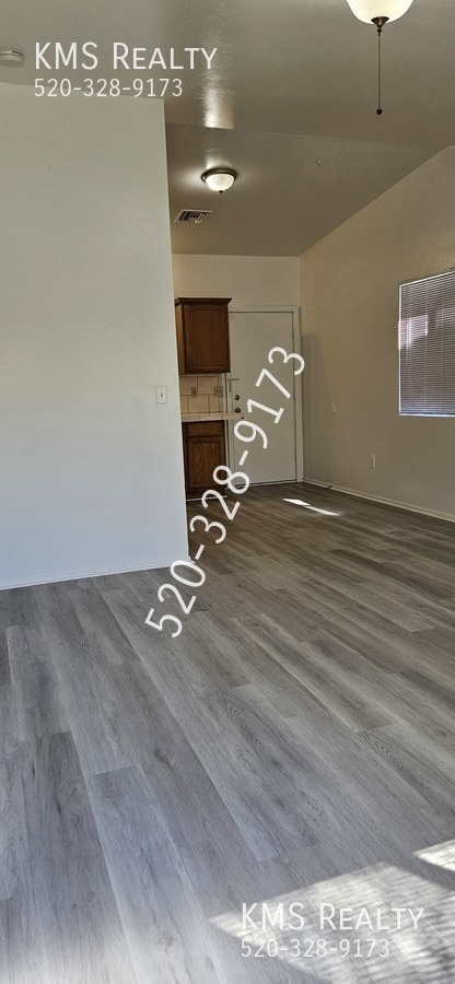 Photo - 1616 N Mohave Ave