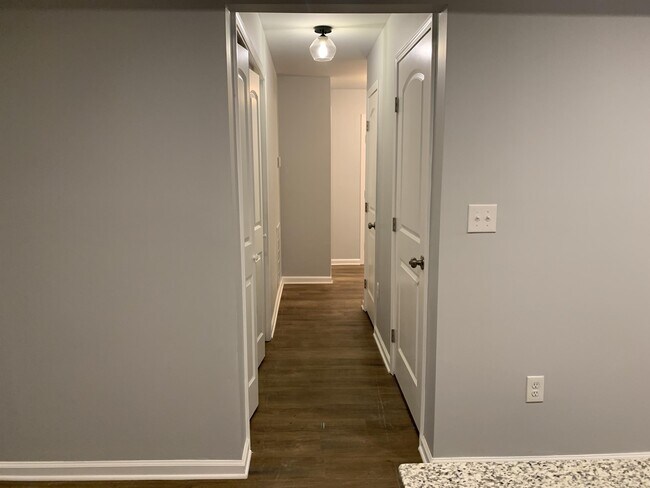 Photo - 924 Chapman Cir