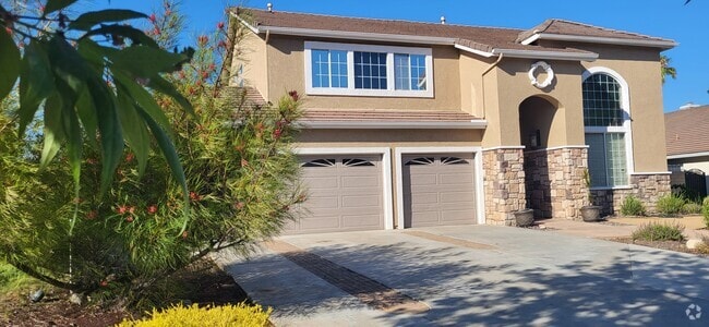 Building Photo - 1181 Kestrel Cir Rental