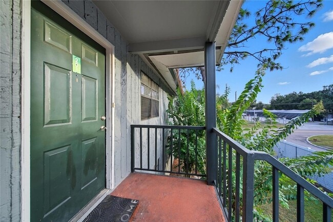 Photo - 12401 Oak Cedar Pl Unidad 201
