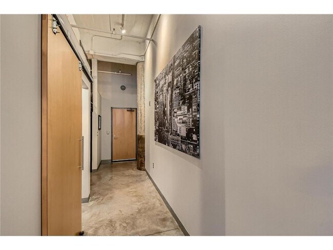 Photo - 700 N Washington Ave Unit 409