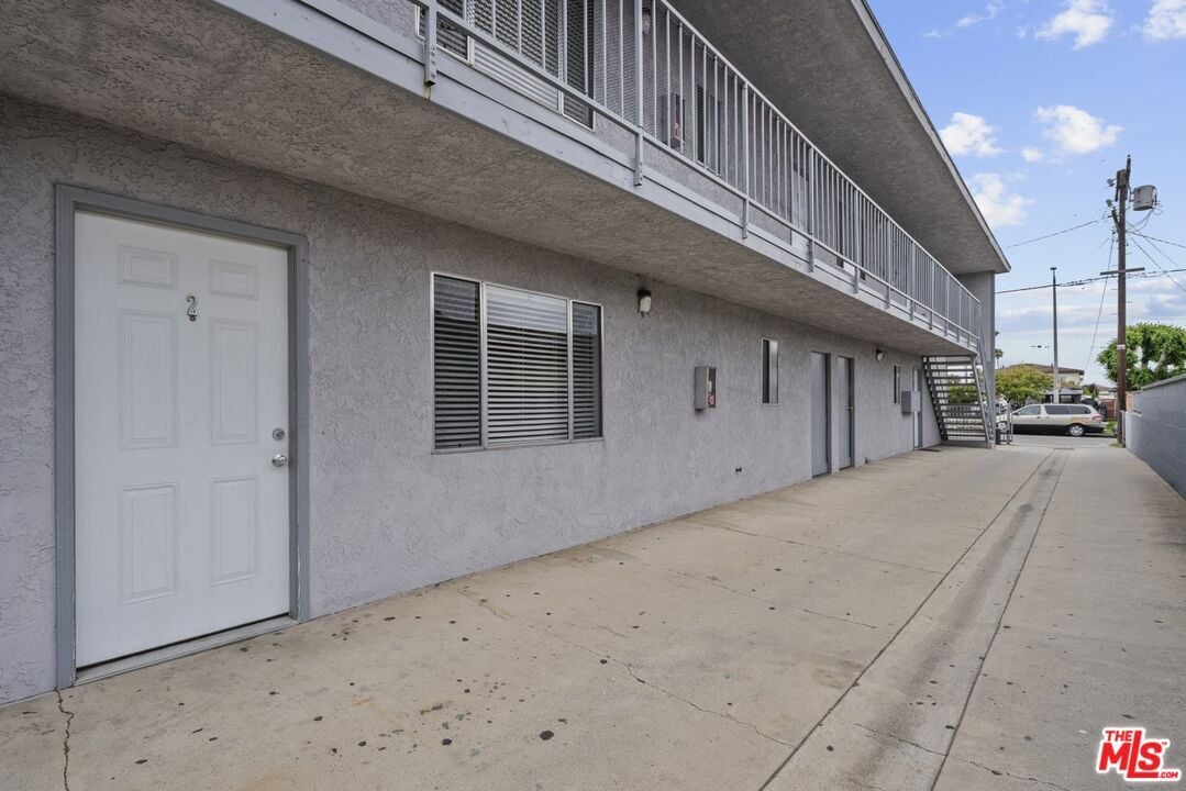 Photo - 1556 W 227th St Unidad 5