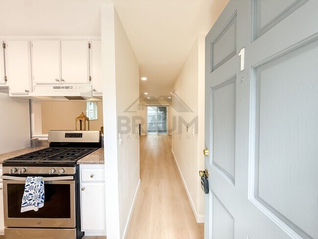 Photo - 14257 Friar St Unit 1