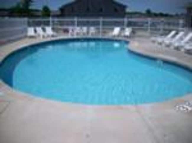 Fox Point Apartments