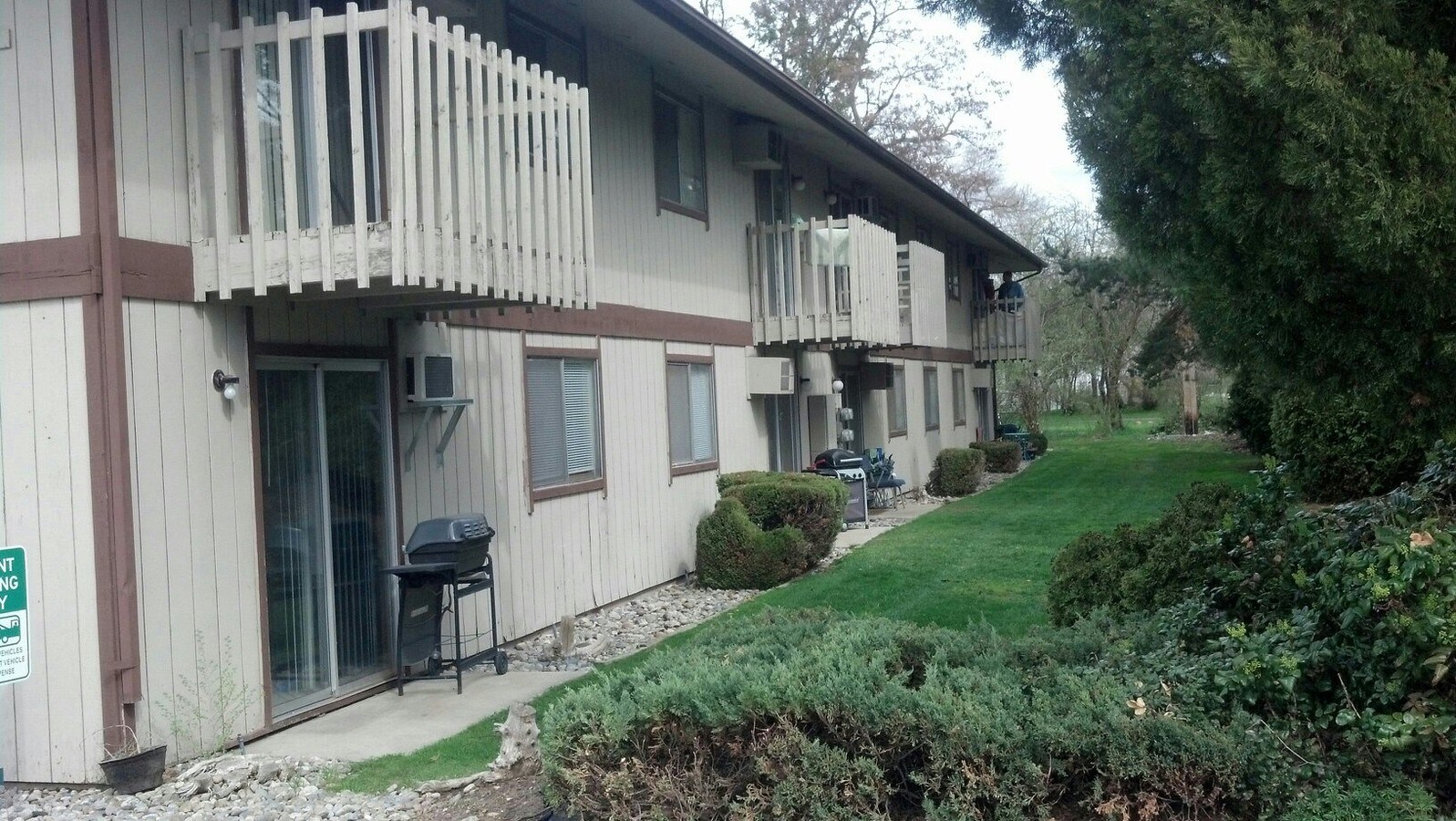 Keystone Apartments - Keystone Apartments