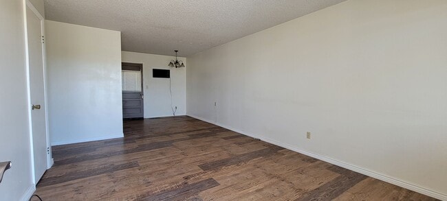 1530 N 15th St Unit 1530 N. 15th St. #1