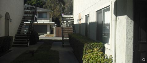 Building Photo - 2601 Tiller Ave Rental