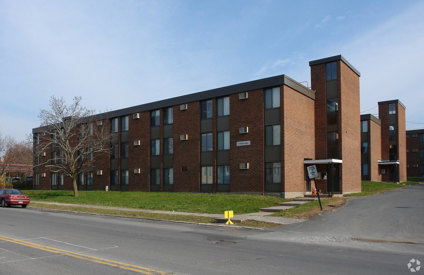 Burdett Ave Colonie Apartments - Burdett Ave Colonie Apartments