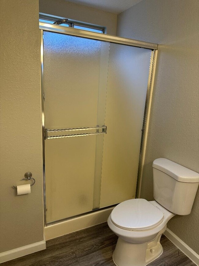 Photo - 1325 Oak Ridge Dr