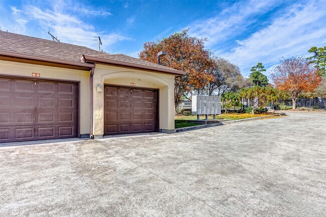 Photo - 17040 W Farm To Market 1097 Unit 4303