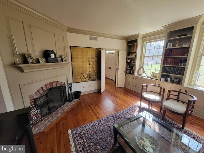 Photo - 14 Barberry Ln