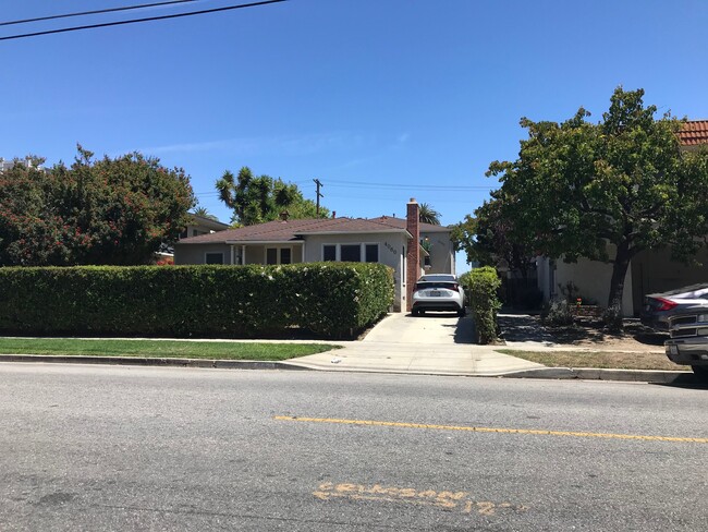 Frente de calle - 4062 Inglewood Blvd Unidad 202