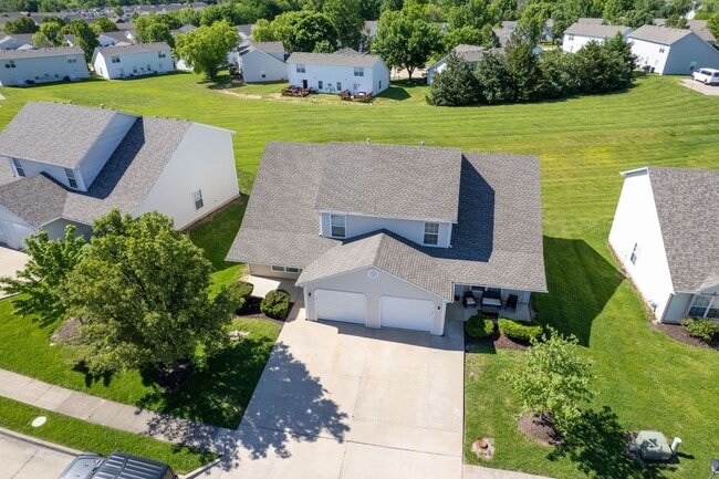 Photo - 2416-2418 Northampton Dr. Unidad 2418 Northampton Dr.