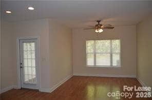118 Sherman Oaks Ln