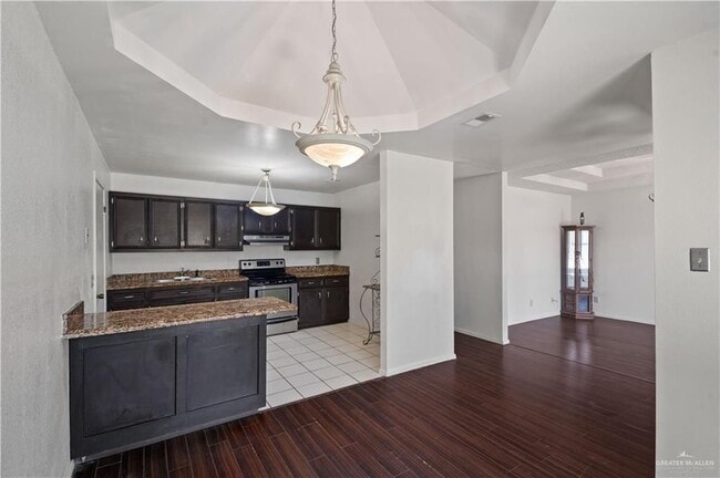 Photo - 2419 N 28th St