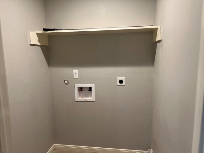 Photo - 4114 Brown St