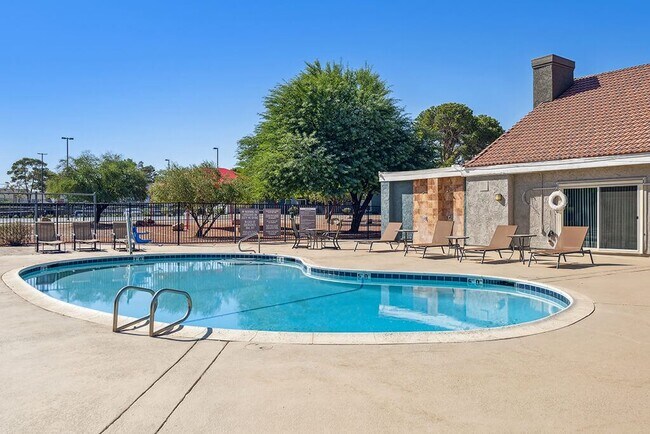 Woodcreek Apartments
