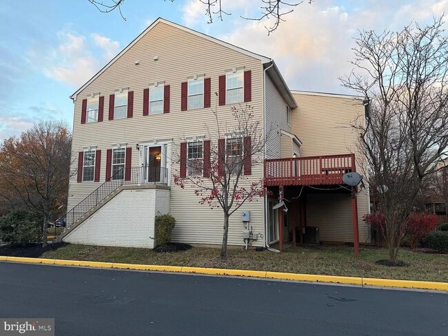 Building Photo - 6641 Creek Point Way