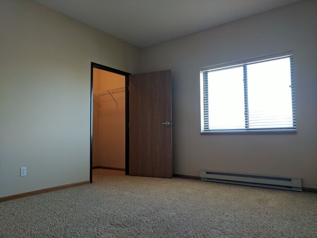 Photo - Bison Crossing Apartments